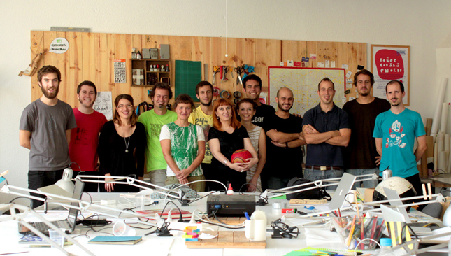 «Cartel y espacio público», foto de grupo